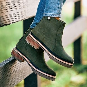 Ariat Women’s Olive Leighton Waterproof Boot